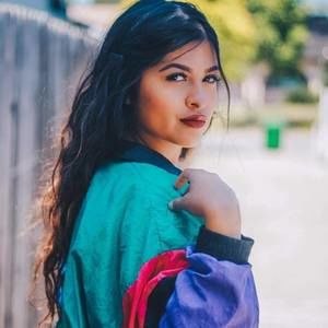 Meet your Posher, Jasmine